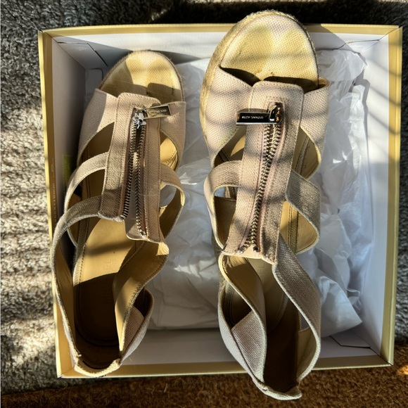 Michael Kors Wedges - Picture 3 of 3